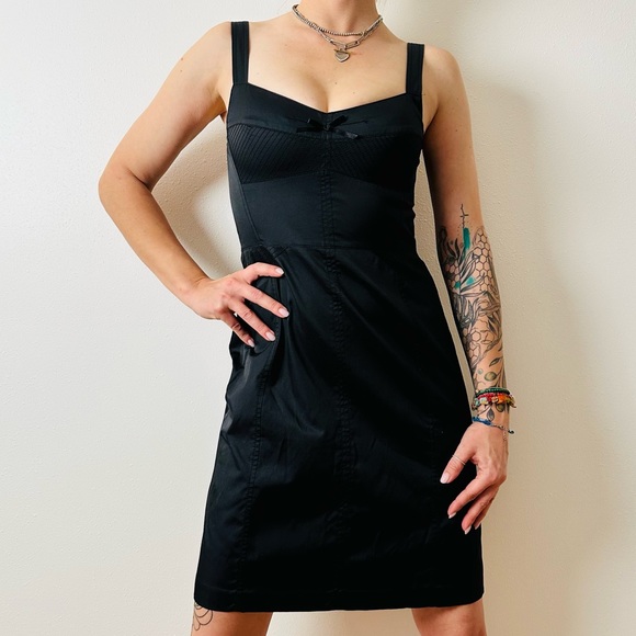 Banana Republic Dresses & Skirts - Banana Republic black strap mini dress